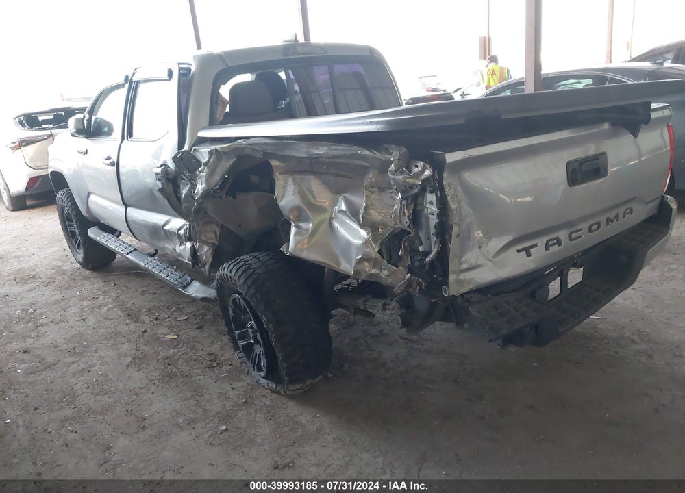 2018 TOYOTA TACOMA SR VIN: 5TFAX5GN3JX129115