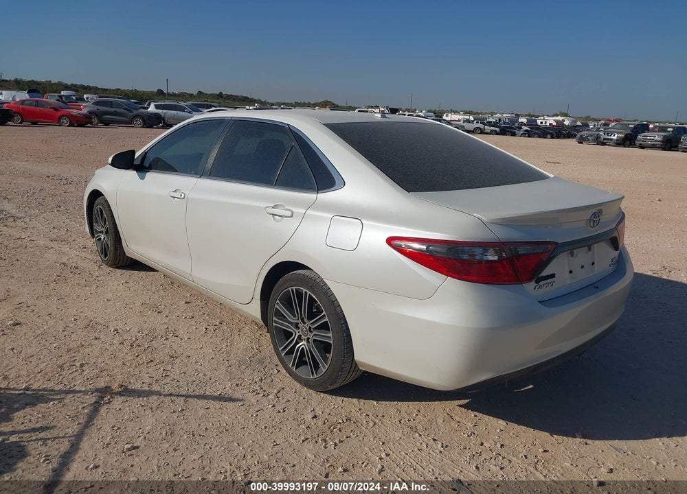 2016 TOYOTA CAMRY SE VIN: 4T1BF1FK5GU188406
