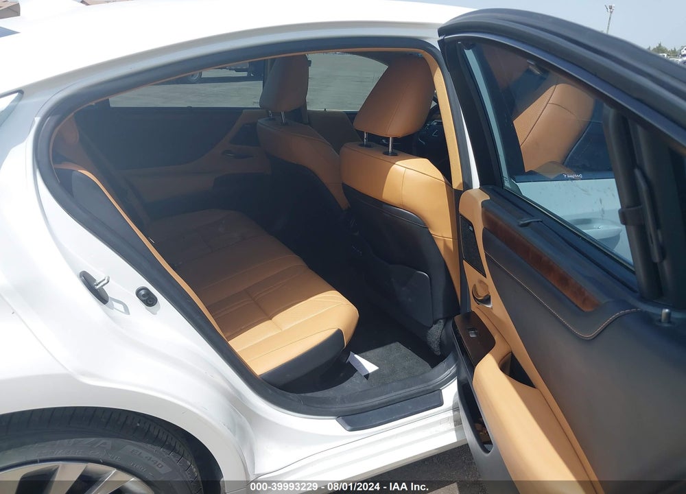 2022 LEXUS ES 300H ULTRA LUXURY VIN: 58AFA1C18NU017148