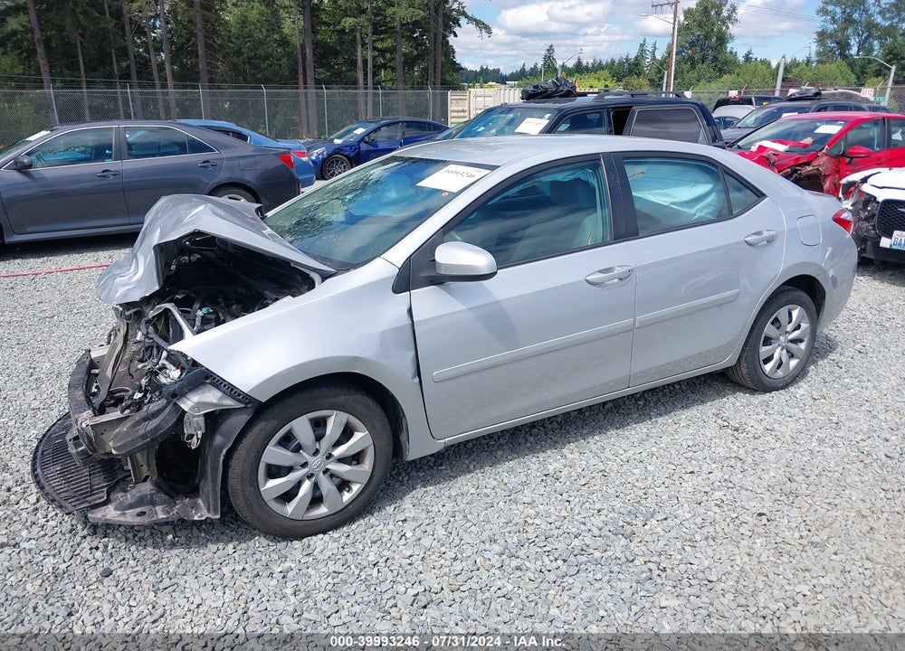 2015 TOYOTA COROLLA LE VIN: 5YFBURHE5FP350109