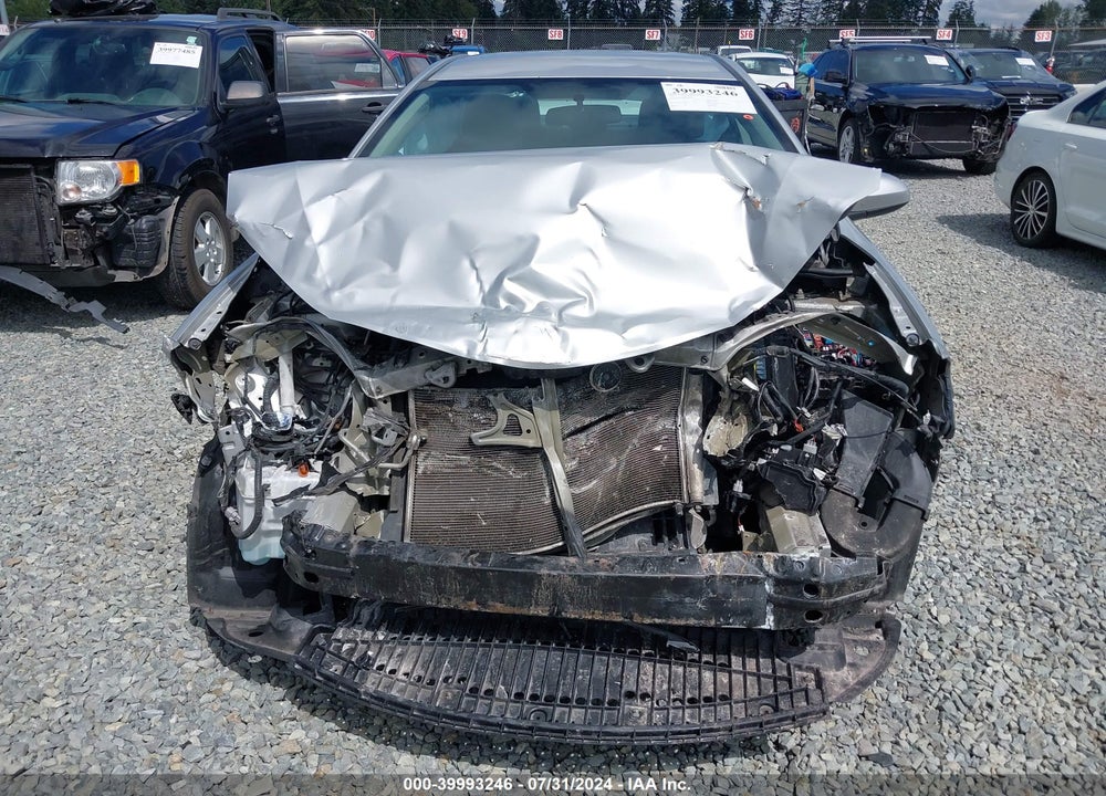 2015 TOYOTA COROLLA LE VIN: 5YFBURHE5FP350109