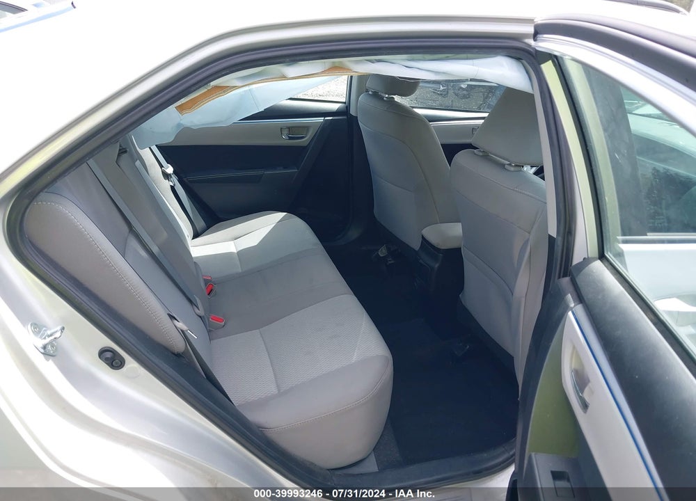 2015 TOYOTA COROLLA LE VIN: 5YFBURHE5FP350109