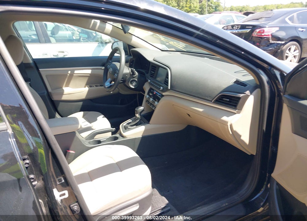 2020 HYUNDAI ELANTRA SEL VIN: 5NPD84LF6LH510278