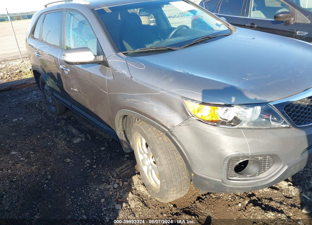 2011 KIA SORENTO LX VIN: 5XYKT3A19BG022214