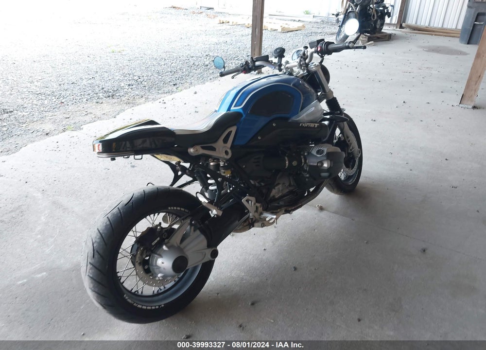 2020 BMW R NINE T PURE VIN: WB10J1303LZ732120