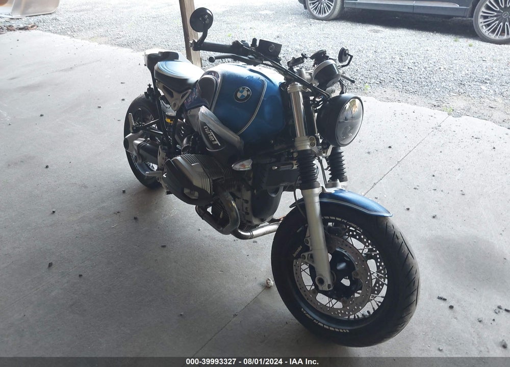 2020 BMW R NINE T PURE VIN: WB10J1303LZ732120