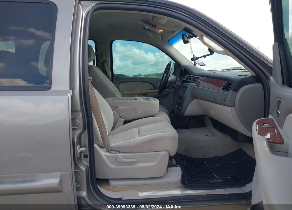 2007 GMC YUKON VIN: 1GKFC13C67R418084
