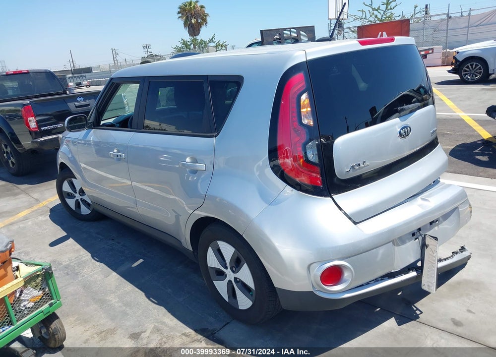 2016 KIA SOUL EV VIN: KNDJP3AE4G7011399