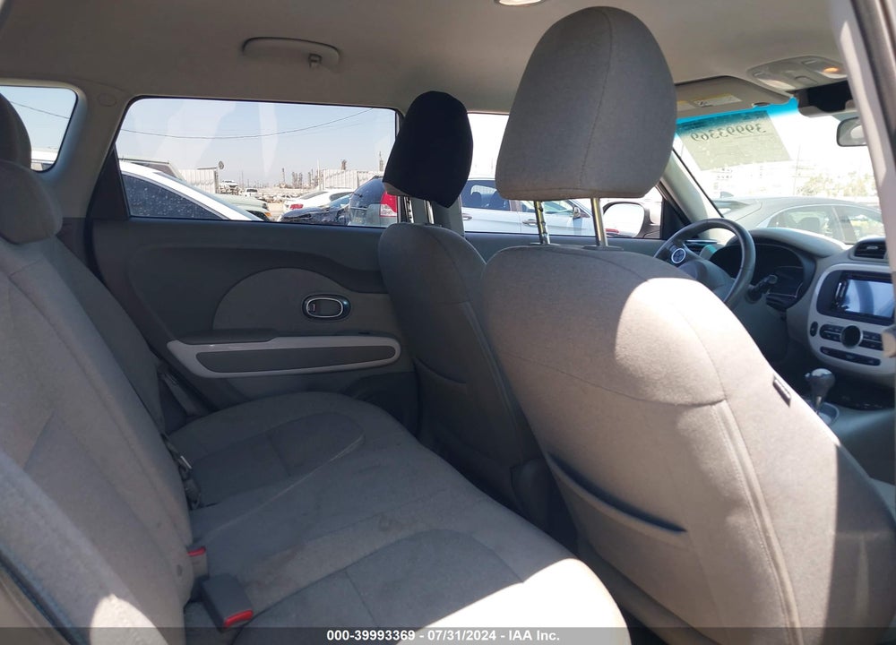 2016 KIA SOUL EV VIN: KNDJP3AE4G7011399