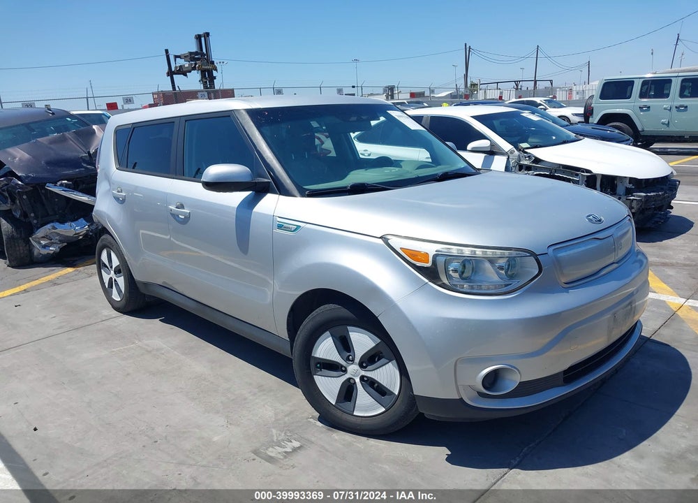 2016 KIA SOUL EV VIN: KNDJP3AE4G7011399
