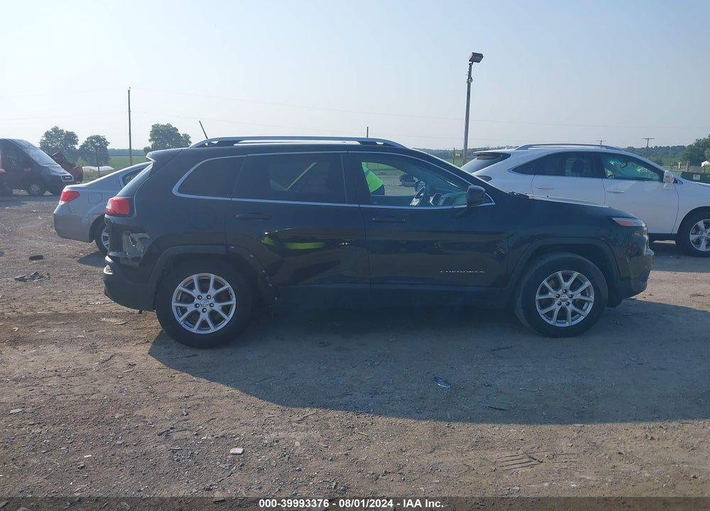 2016 JEEP CHEROKEE LATITUDE VIN: 1C4PJMCB7GW202843