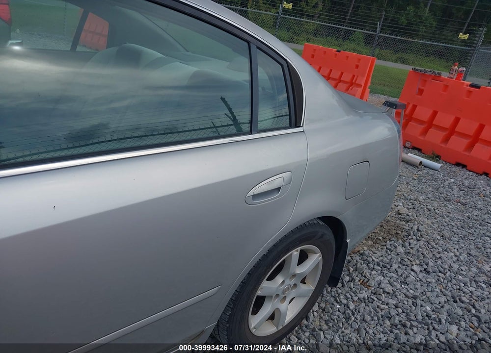 2005 NISSAN ALTIMA 2.5 S VIN: 1N4AL11DX5N488005