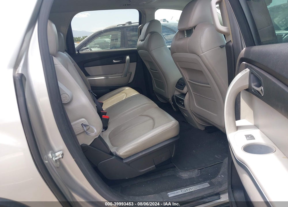 2007 GMC ACADIA SLT-1 VIN: 1GKEV33747J172350