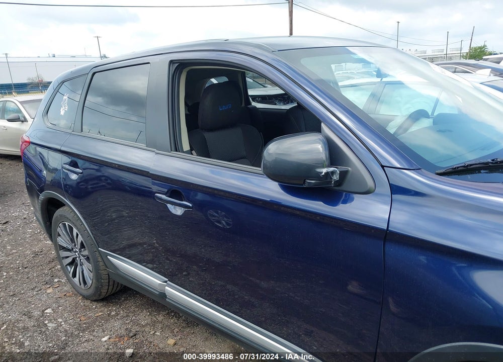 2019 MITSUBISHI OUTLANDER ES VIN: JA4AZ3A37KZ016516