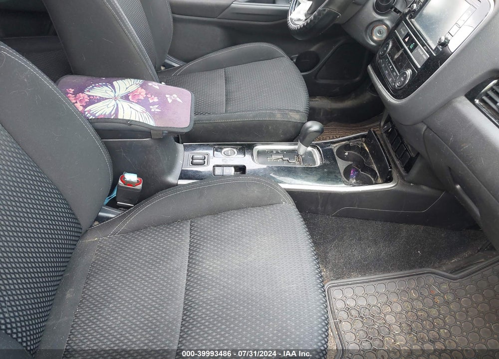2019 MITSUBISHI OUTLANDER ES VIN: JA4AZ3A37KZ016516