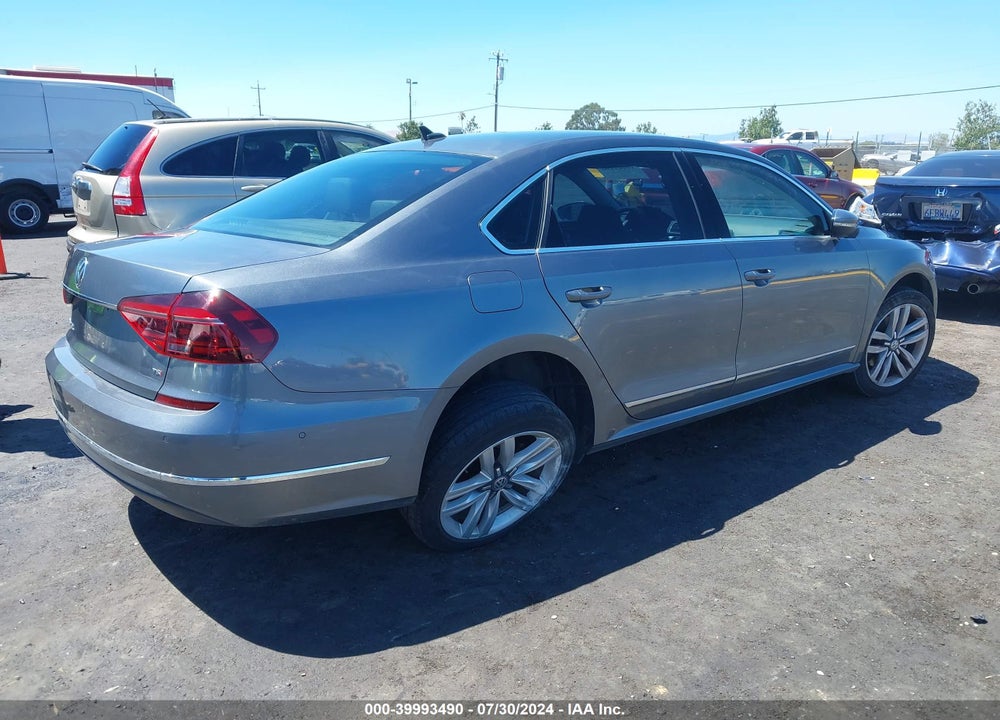 2017 VOLKSWAGEN PASSAT 1.8T SEL PREMIUM VIN: 1VWCT7A31HC018052