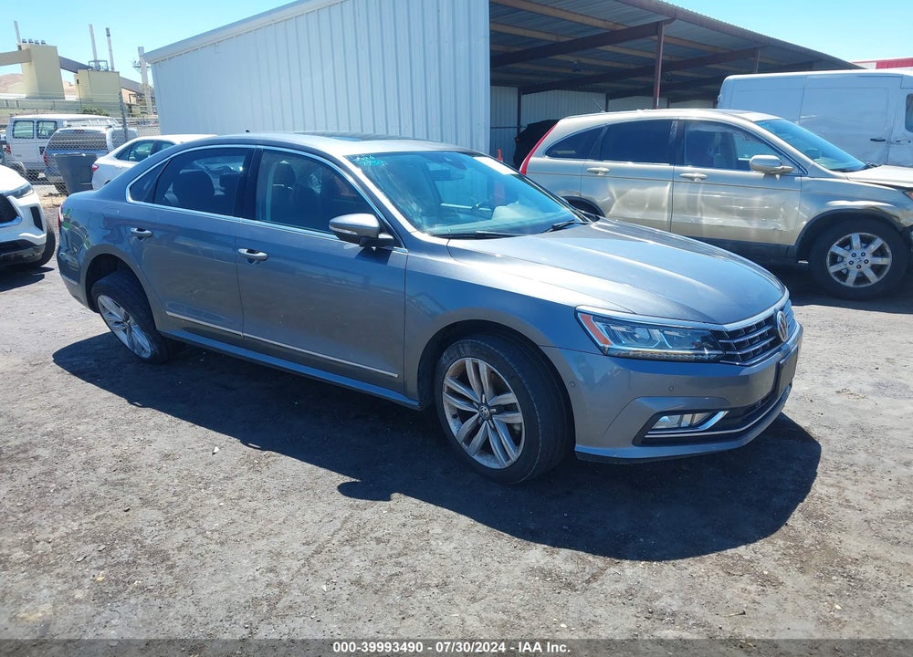 2017 VOLKSWAGEN PASSAT 1.8T SEL PREMIUM VIN: 1VWCT7A31HC018052