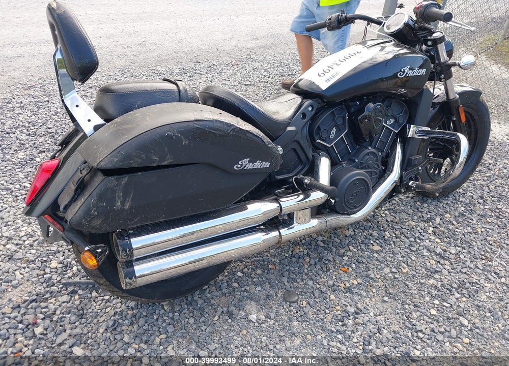 2021 INDIAN MOTORCYCLE CO. SCOUT SIXTY VIN: 56KMSB111M3164869