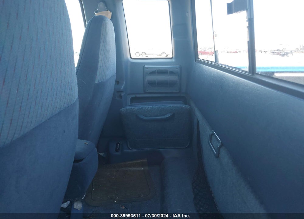 1994 FORD RANGER SUPER CAB VIN: 1FTCR14A3RPA01983