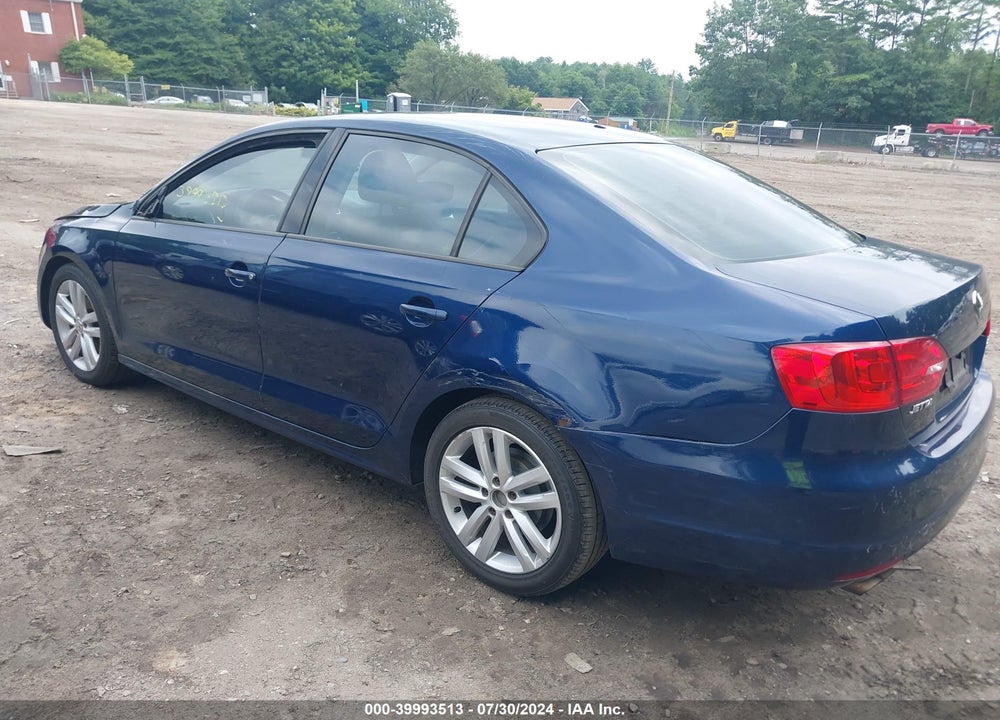 2012 VOLKSWAGEN JETTA VIN: 3VWDP7AJXCM319627