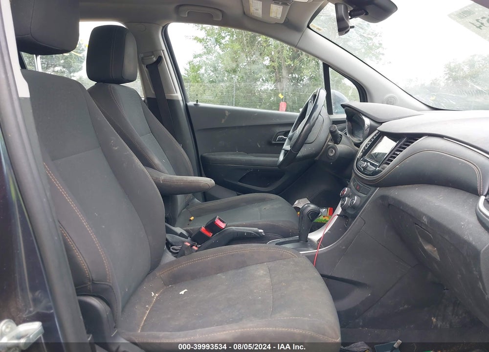 2018 CHEVROLET TRAX LS VIN: 3GNCJKSB5JL315442