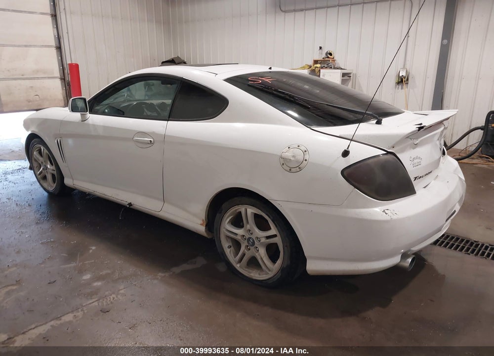 2003 HYUNDAI TIBURON GT V6 VIN: KMHHN65F73U029217