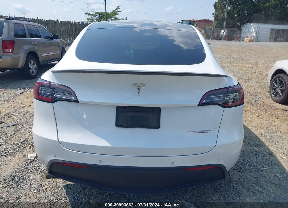 2020 TESLA MODEL Y LONG RANGE DUAL MOTOR ALL-WHEEL DRIVE/PERFORMANCE DUAL MOTOR ALL-WHEEL DRIVE VIN: 5YJYGDEF1LF025370