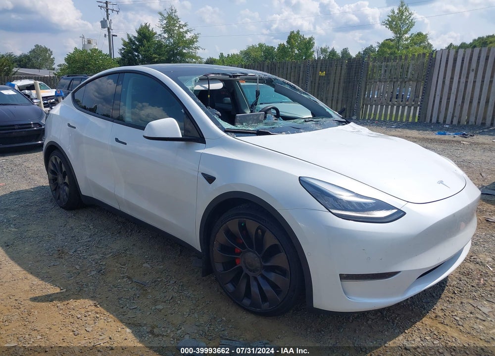 2020 TESLA MODEL Y LONG RANGE DUAL MOTOR ALL-WHEEL DRIVE/PERFORMANCE DUAL MOTOR ALL-WHEEL DRIVE VIN: 5YJYGDEF1LF025370