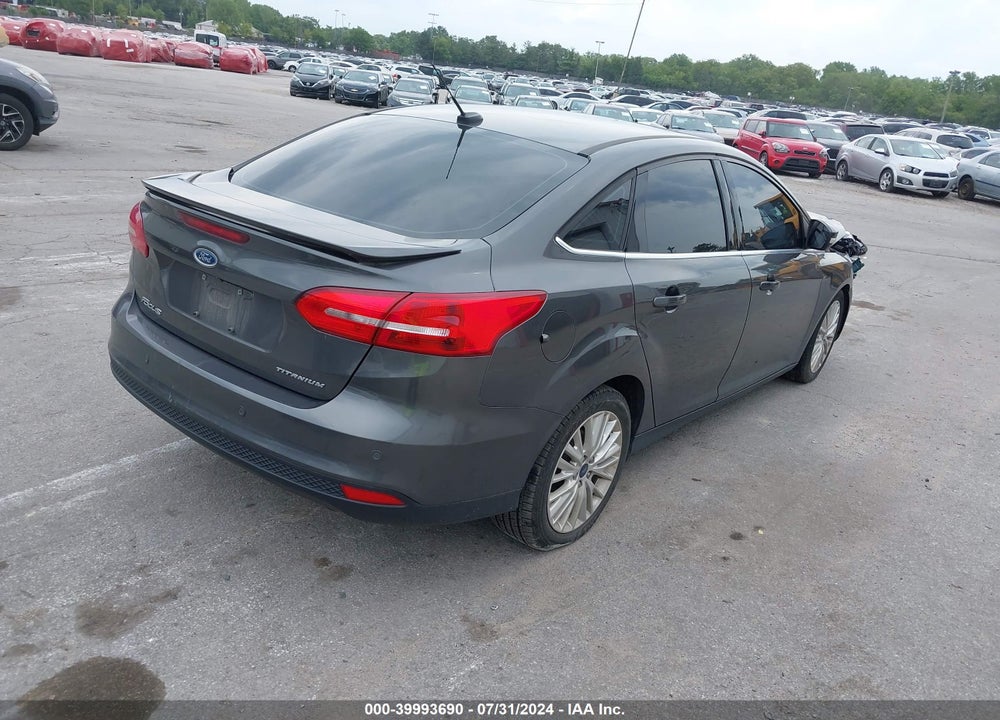 2018 FORD FOCUS TITANIUM VIN: 1FADP3J28JL271781