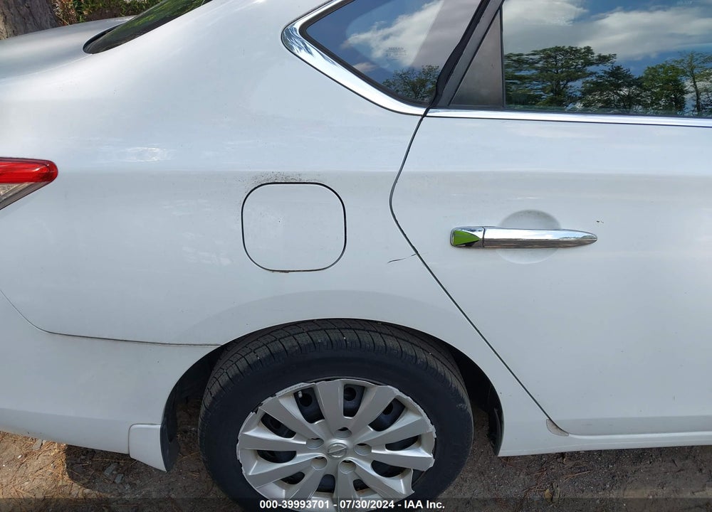 2015 NISSAN SENTRA SV VIN: 3N1AB7AP0FY379635