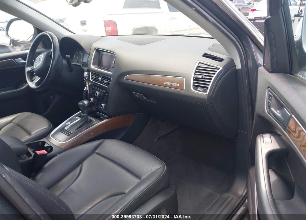 2014 AUDI Q5 2.0T PREMIUM VIN: WA1LFAFP1EA016564