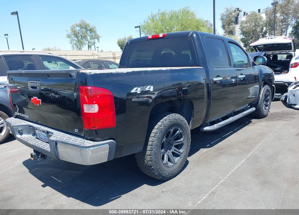 2013 CHEVROLET SILVERADO 1500 LT VIN: 3GCPKSE71DG218055