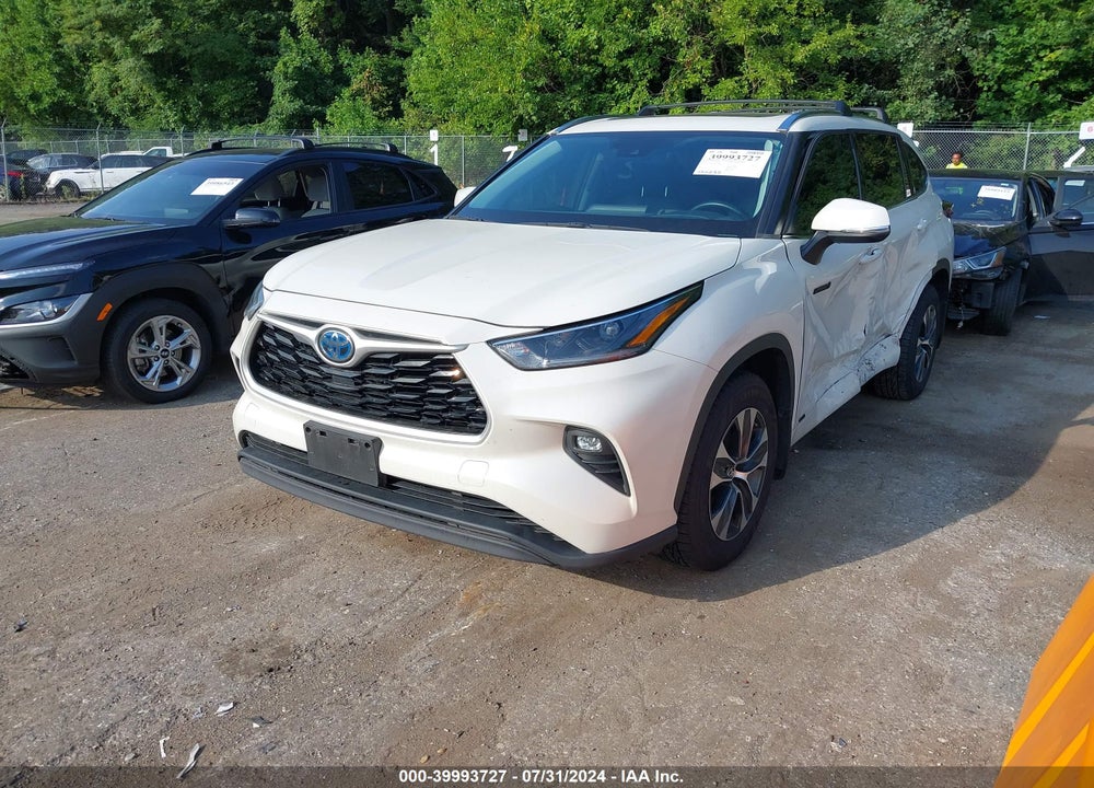 2021 TOYOTA HIGHLANDER HYBRID XLE VIN: 5TDHBRCH3MS518190