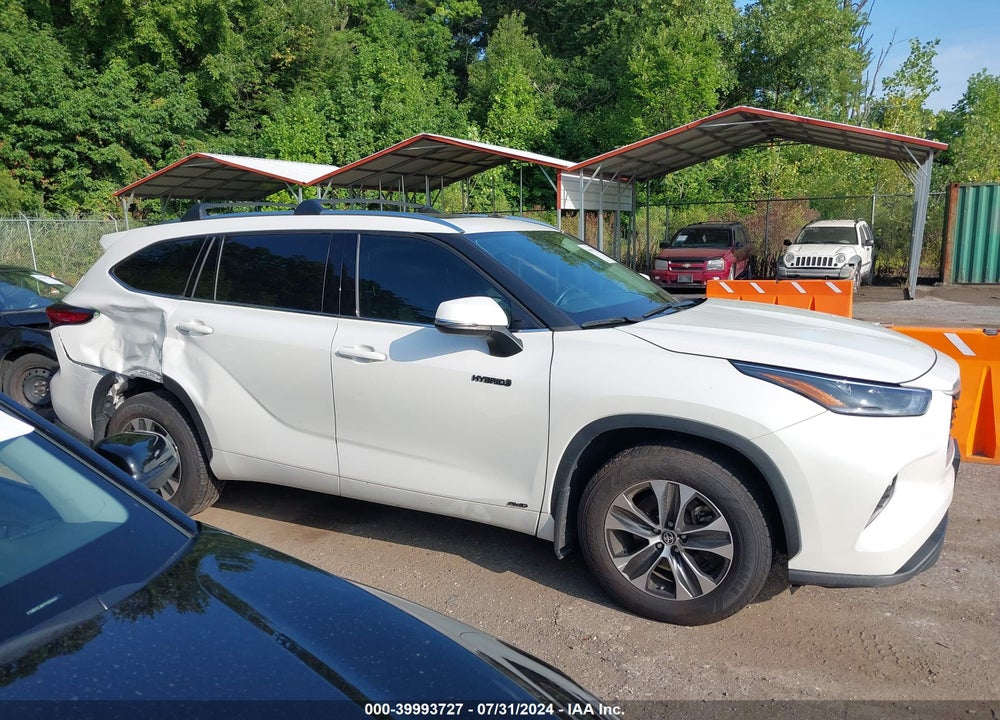 2021 TOYOTA HIGHLANDER HYBRID XLE VIN: 5TDHBRCH3MS518190