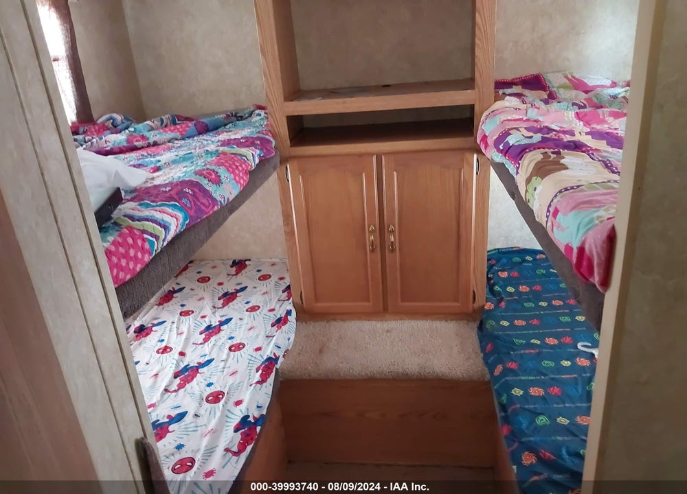 2007 FOREST RIVER WINDWOOD VIN: 4X4TWDG237A240488