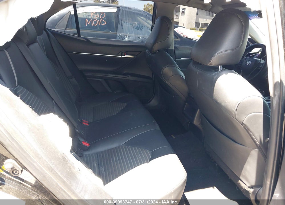2018 TOYOTA CAMRY SE VIN: JTNB11HK2J3026581