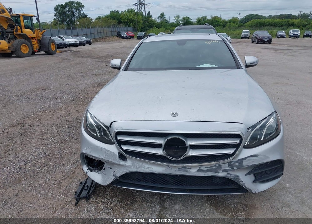 2018 MERCEDES-BENZ E 300 VIN: WDDZF4JB5JA340761