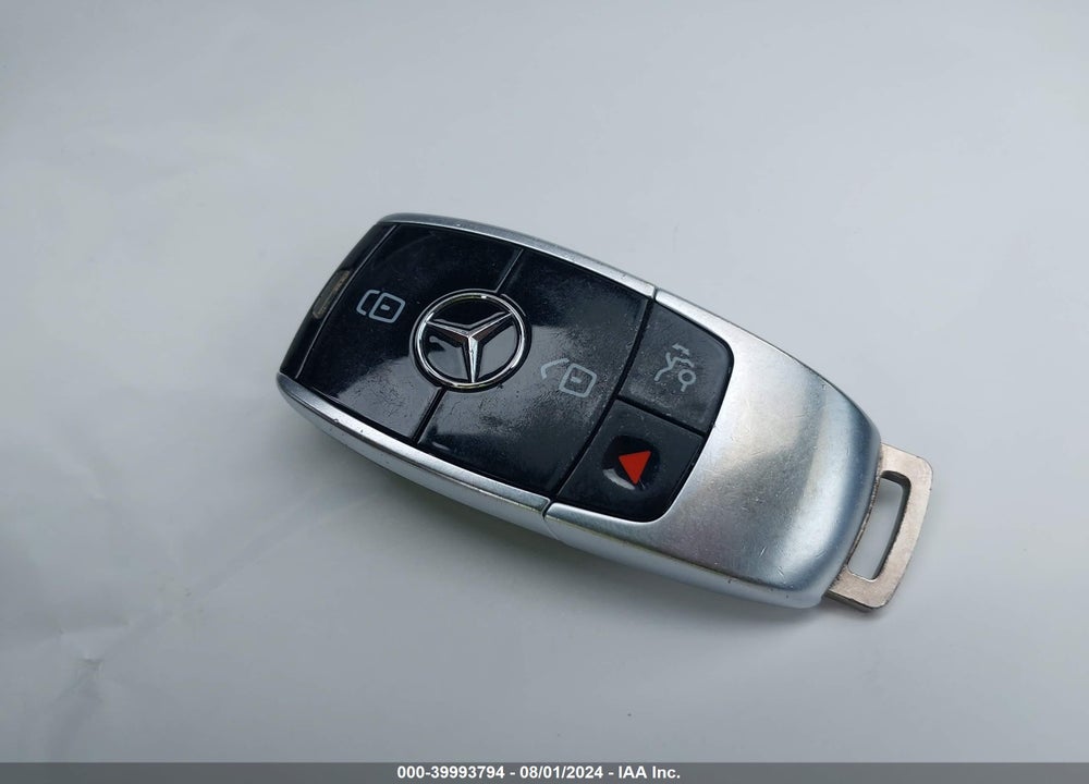 2018 MERCEDES-BENZ E 300 VIN: WDDZF4JB5JA340761