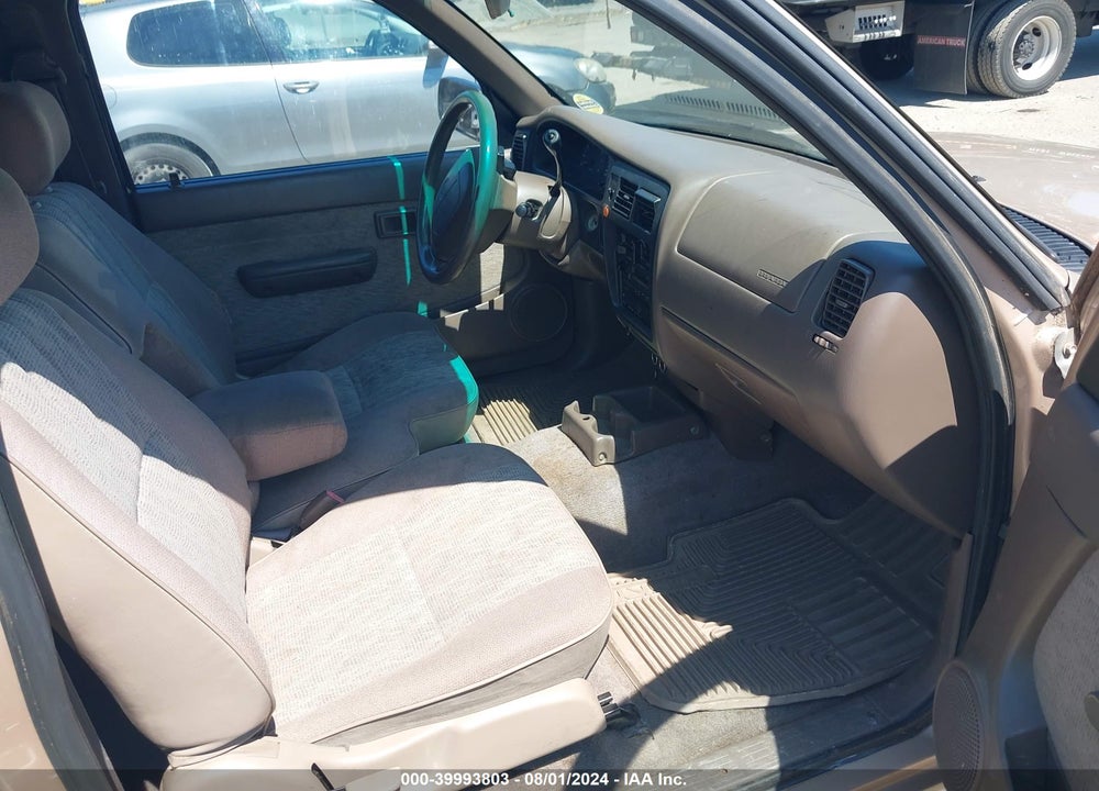 1998 TOYOTA TACOMA VIN: 4TAVL52N7WZ104360
