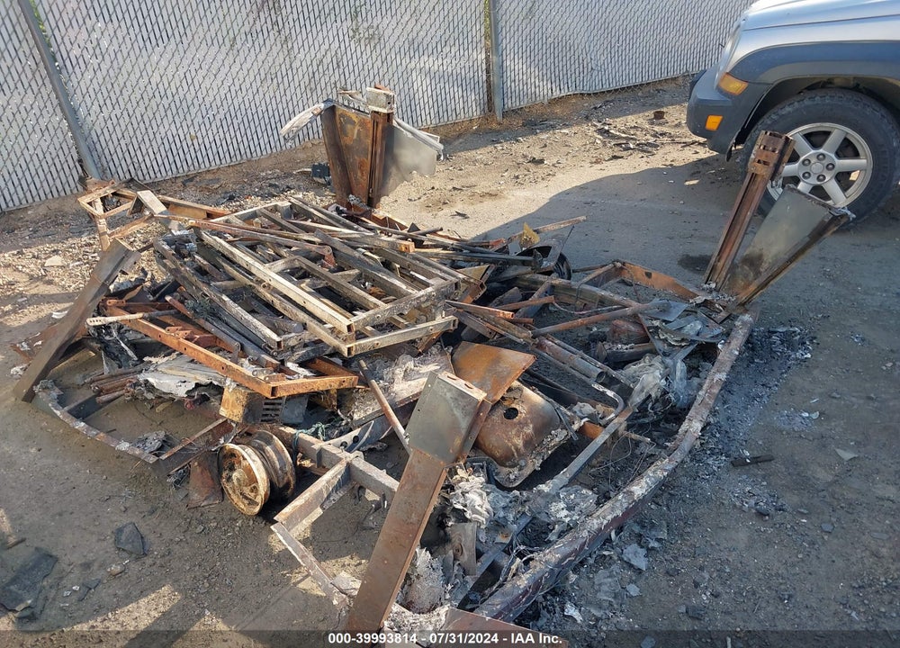 1992 COLEMAN DESROANOKE VIN: 4CD670D10N7213987