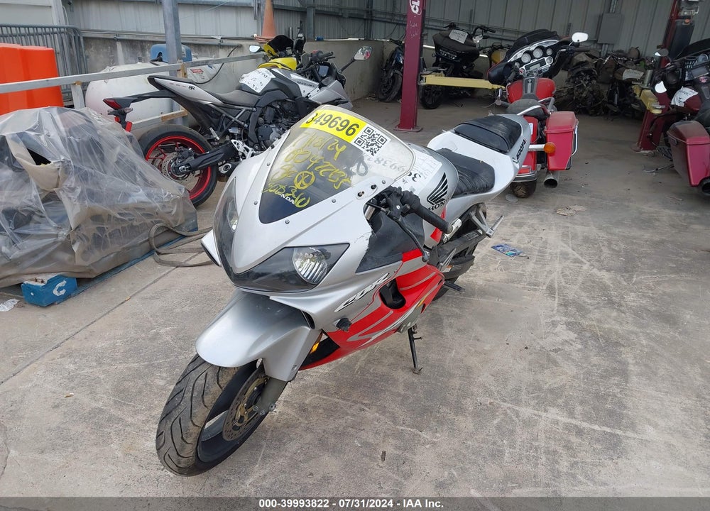 2002 HONDA CBR600 F4 VIN: JH2PC35022M308340