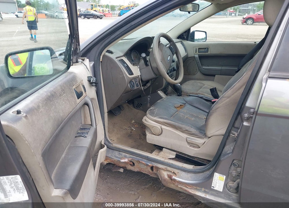 2011 FORD FOCUS SE VIN: 1FAHP3FN9BW168891