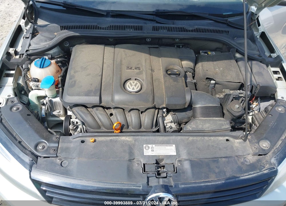 2012 VOLKSWAGEN JETTA 2.5L SE VIN: 3VWDP7AJXCM302133
