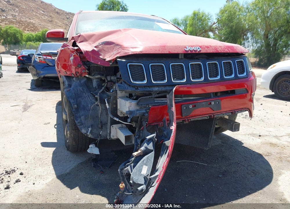 2018 JEEP COMPASS LATITUDE FWD VIN: 3C4NJCBB2JT212972