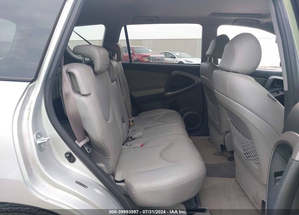 2008 TOYOTA RAV4 LIMITED VIN: JTMZD31V186073071