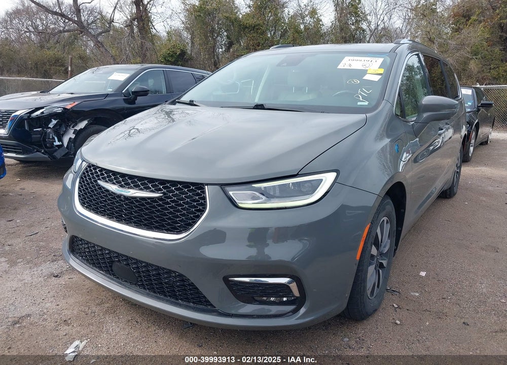 2021 CHRYSLER PACIFICA HYBRID TOURING L VIN: 2C4RC1L78MR596371