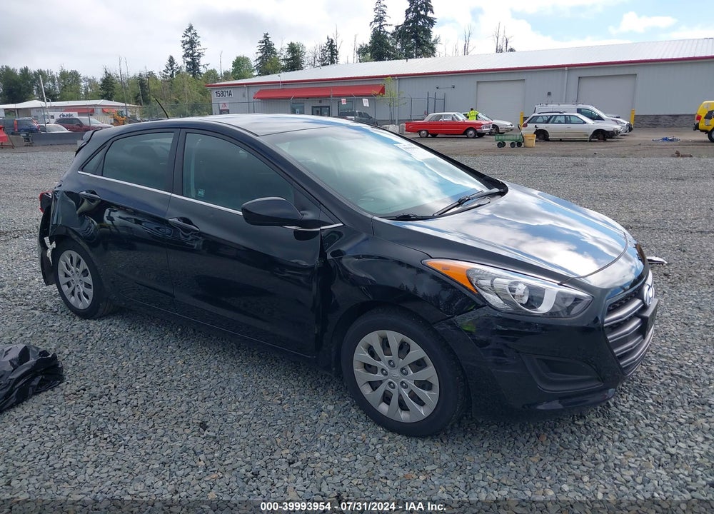 2016 HYUNDAI ELANTRA GT VIN: KMHD35LHXGU271363