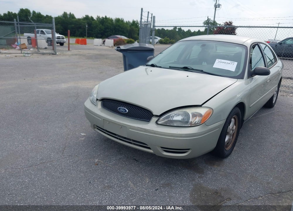 2004 FORD TAURUS SES VIN: 1FAFP55244A210099