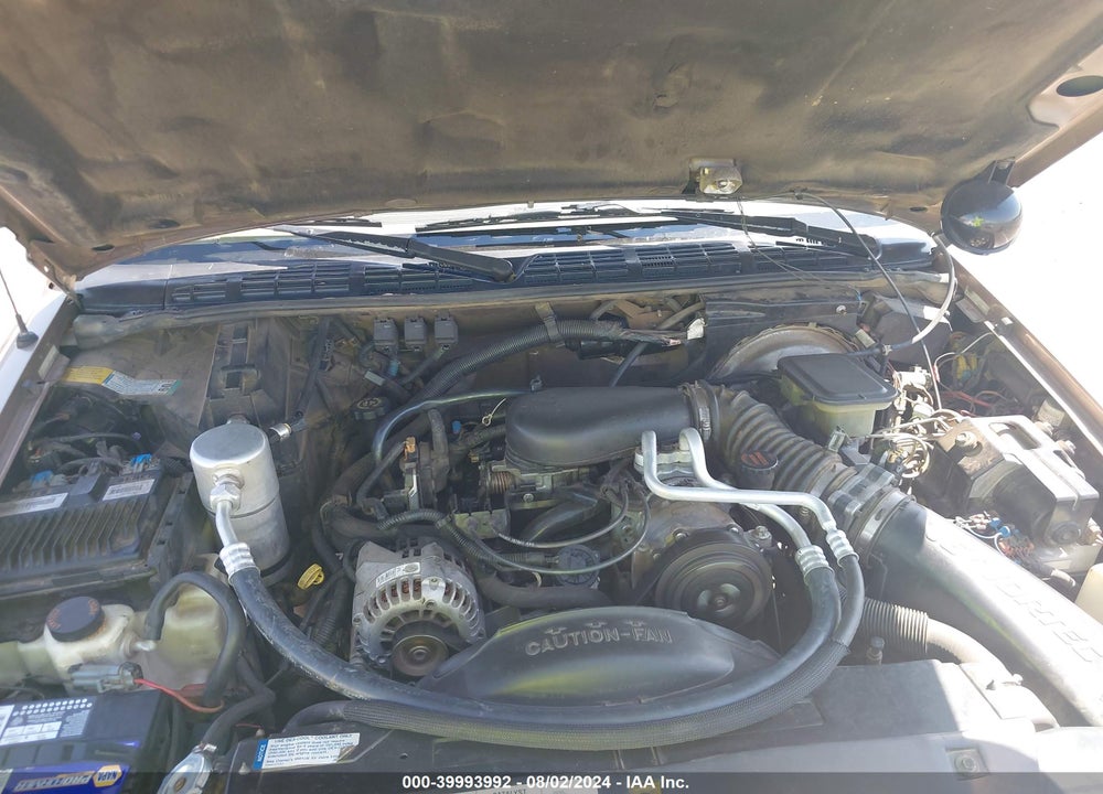1997 GMC JIMMY SLS VIN: 1GKDT13W4V2551711
