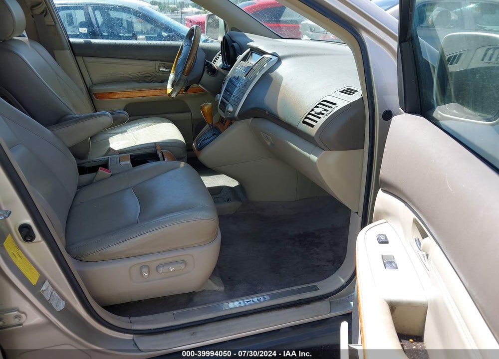 2005 LEXUS RX 330 VIN: 2T2HA31U15C068934
